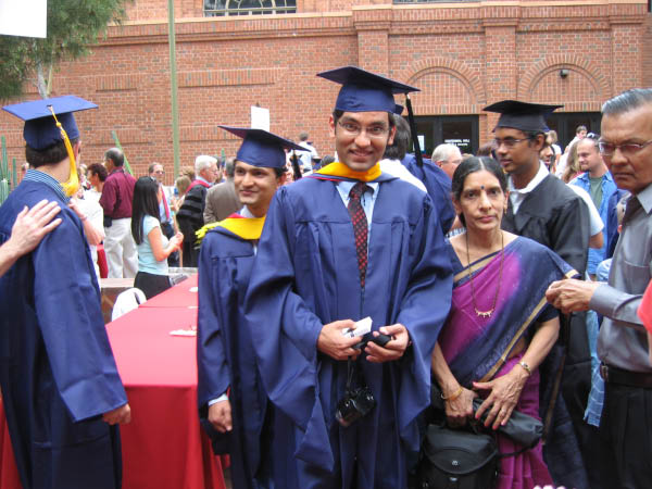 Spring 08 Graduation069