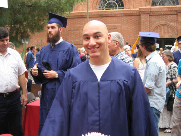 Spring 08 Graduation076